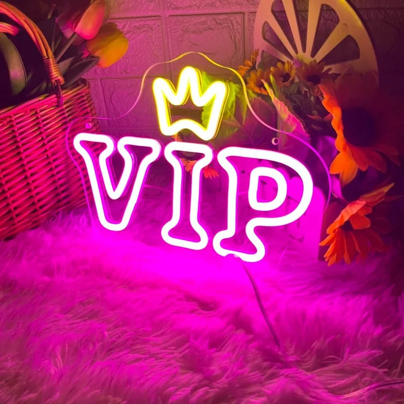 VIP Neon Sign LED Neon Light for Wall Decor VIP Crown Light Up Signs Bar Pub Club Hotel Beauty Room Game Room Decor USB Powered